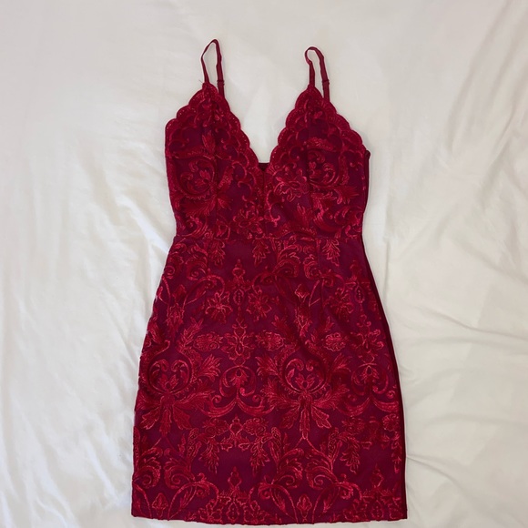Red PrettyLittleThing Lace Bodycon Dress - Picture 3 of 4